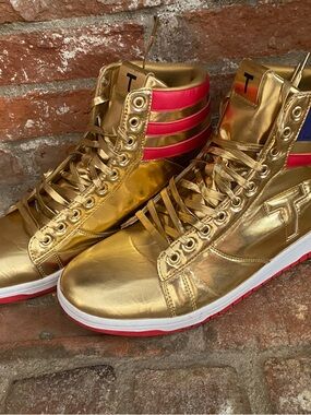 TRUMP 2024 Sneakers Size 13.5 mens like new